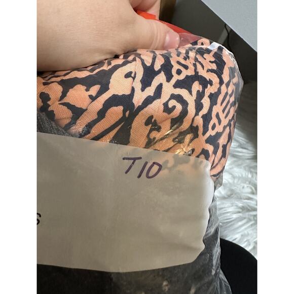 Athleta Small Women Pullover Tank Top Stretchy Athletic Racerback Grey Crew T10 - Picture 9 of 9